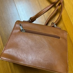 ショルダーバッグの画像
