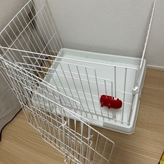 キャットケージ　白の画像