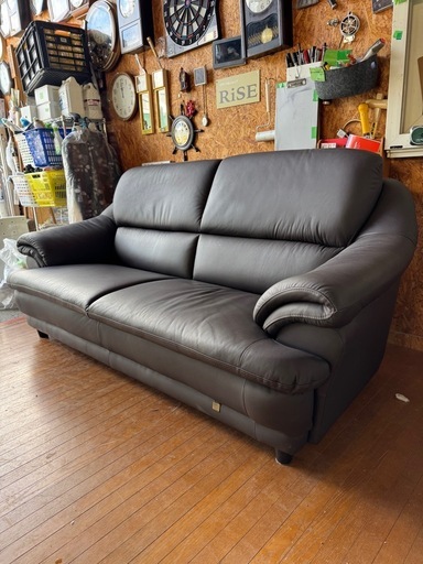 I2202   ヒューゴジャパン　Hugo 総革張り　2〜3人がけ掛け