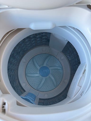 I1901   TOSHIBA 東芝　5kg 縦型洗濯機　
2021年