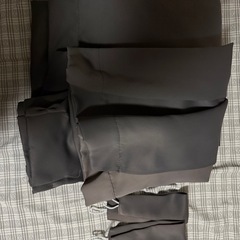 ニトリ遮光1級・遮熱・防炎・色: グレー カーテン (RD001 DkGY 100X175X2)の画像