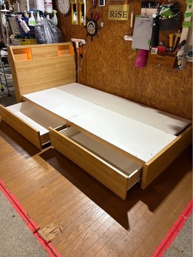 I1808   シングルベッド　収納付き　ふれーむのみフレームのみ