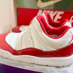 NIKE  AIR JORDAN11 RETRO LITTLE FLEX 22cmの画像