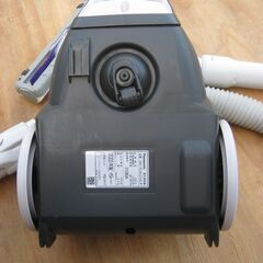 ★ Panasonic 　紙パック式掃除機　MC-PLAE21A-P　 2010年製 　美品の画像
