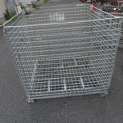  中古品　数量限定 マキ
テック製メッシュボックス　の画像