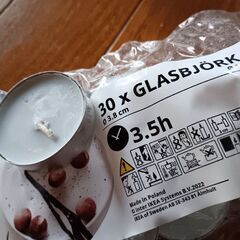 IKEA　アロマキャンドル＆キャンドルホルダーの画像