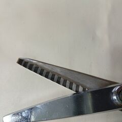 ヴィンテージ BELL RIBBON ベルブランド ピンキング シザーズ ベルリボン 箱付 昭和レトロ はさみ 洋裁鋏 布切鋏 裁ち鋏 裁縫道具の画像