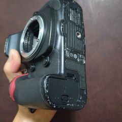 動作確認済　Nikon D300　バッテリーなしの画像