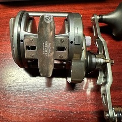 シマノ　23 スピードマスター 石鯛 3000T の画像