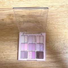 【ほぼ未使用】dasique アイシャドウパレットの画像