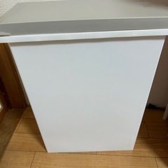 ゴミ箱の画像