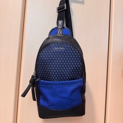 DIESEL ディーゼル　ボディバッグ　斜め掛け　青黒　ナイロン　レザーの画像