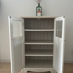 キャビネットの画像