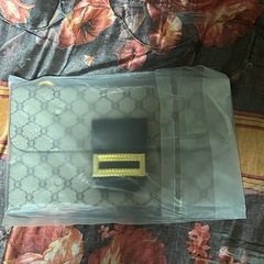 レディース用ノーブランドバッグの画像