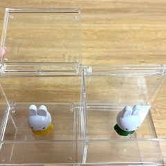 仕切り付きフィギュアケース 2点セットの画像