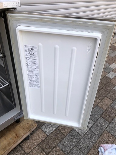 ダイワ冷機　台下冷凍庫