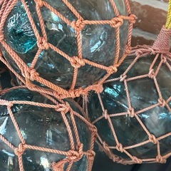 漁師のガラス玉、一個の値段ですの画像