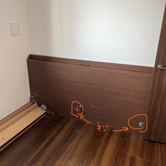 受け渡し先確定　ベッドフレーム（クイーンサイズ）の画像