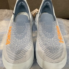 ホカ　ランニングシューズ　スリッポン　新品未使用の画像