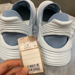 ホカ　ランニングシューズ　スリッポン　新品未使用の画像