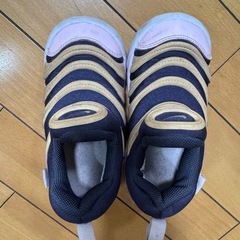 Nike スニーカー ネイビ/ピンク16cmの画像