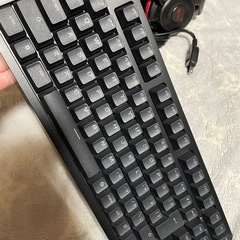 【値下げ可能！3点セット】ゲーミングセット キーボード 電源タップ ヘッドセット の画像