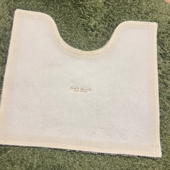 トイレマットベージュの画像