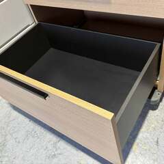 最高級 PAMOUNA SY パモウナ キッチンボード、食器棚、幅140cm Used・美品の画像