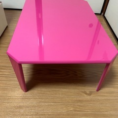 受け渡し者決定済　テーブルの画像