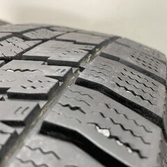 GOODYEAR ICENAVI8 185/60R15 15インチ スタッドレス 4本 22年製 シエンタ ヤリス グレイス ヴィッツ スイフト フィット等　(STJ034)の画像