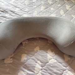 エルゴベビー授乳クッションの画像