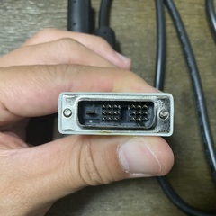【中古ほぼ未使用】DVI-D DVIケーブル 1本の画像
