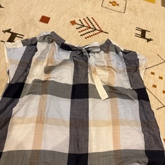 Blue label ブラウスの画像
