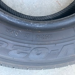 TOYO １８５R１４LT 8PR  V-０２e   2022年製の画像