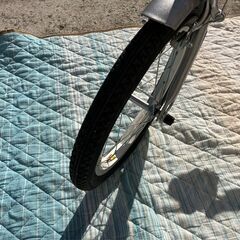 美品★折りたたみ自転車★シルバーの画像