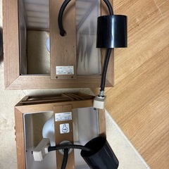 木彫照明器具2個セットの画像