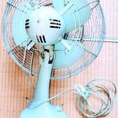 🍓 時を重ねた扇風機 ／味わいのある扇風機／レトロ癒し 満載😌                 の画像