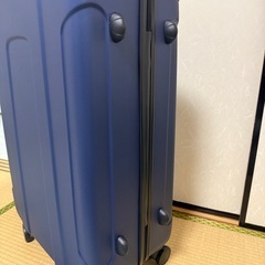 スーツケースの画像