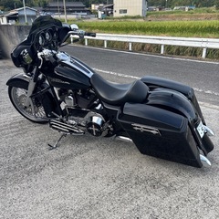 ストリートグライド  キャブ車の画像