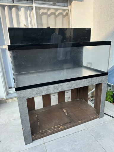 アクリル水槽1200x600x450