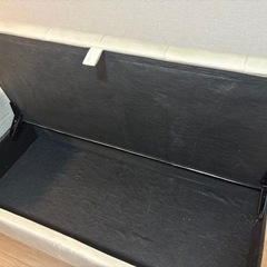 ソファの画像