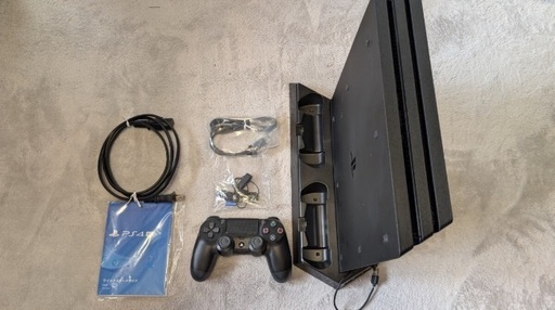プレイステーション PlayStation4 Pro CUH-7000B