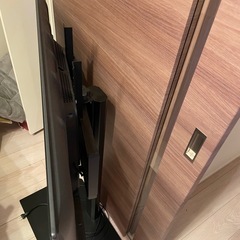 Hisense 43A65H×テレビスタンドの画像