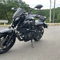 21年式　新車購入　ヤマハ　MT-07　車検2年弱付き　ワンオーナー　8月タイヤ前後新品・オイル・フィルター交換済の画像