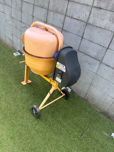 コンクリートミキサー