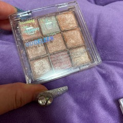 アイシャドーの画像