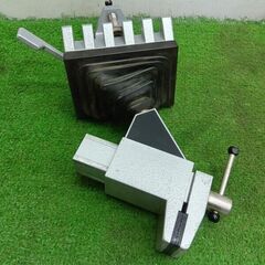 ムトーエンジニアリング FVA-40 高級自在バイス【野田愛宕店】【店頭取引限定】【中古】管理番号：ITCNTFFJ21Z4の画像