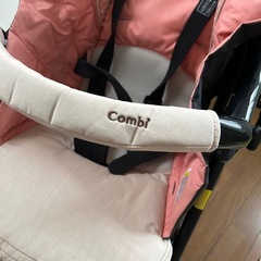 Combi ベビーカー　の画像