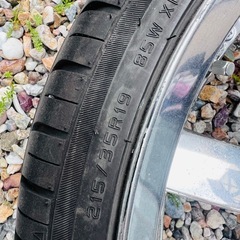 215/35R/19 タイヤホイル4点セットの画像