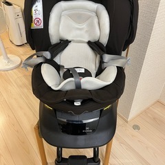 チャイルドシート　クルットの画像